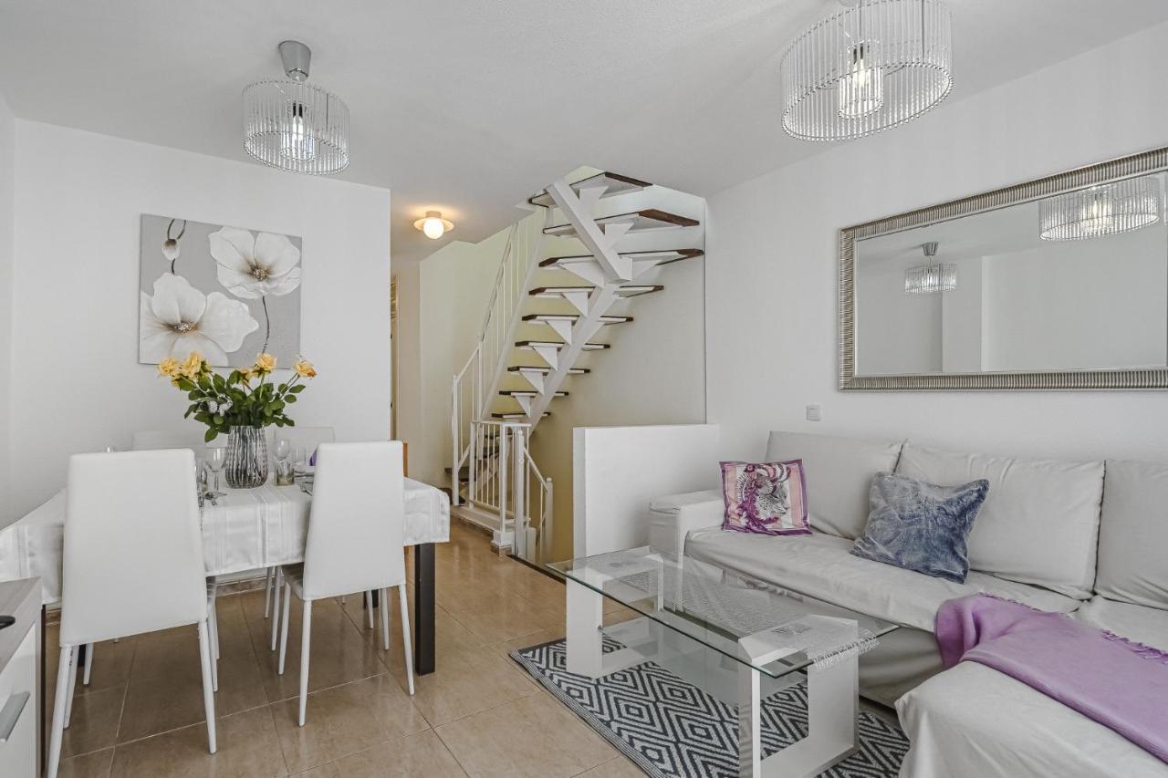Penthouse Apartment With Ocean View Callao Salvaje Exterior photo